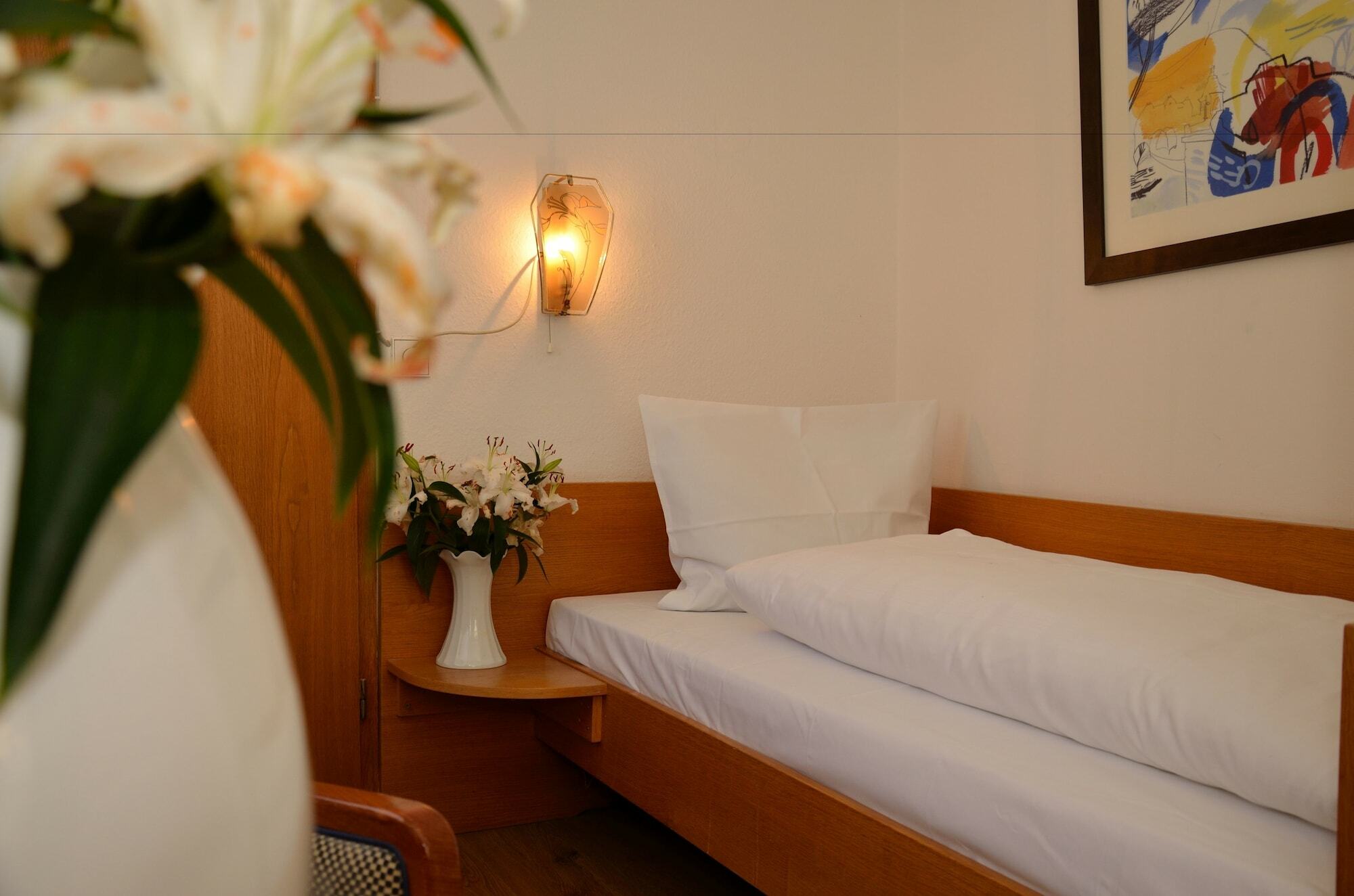 Hotel Restaurant Arche Stuttgart Eksteriør billede